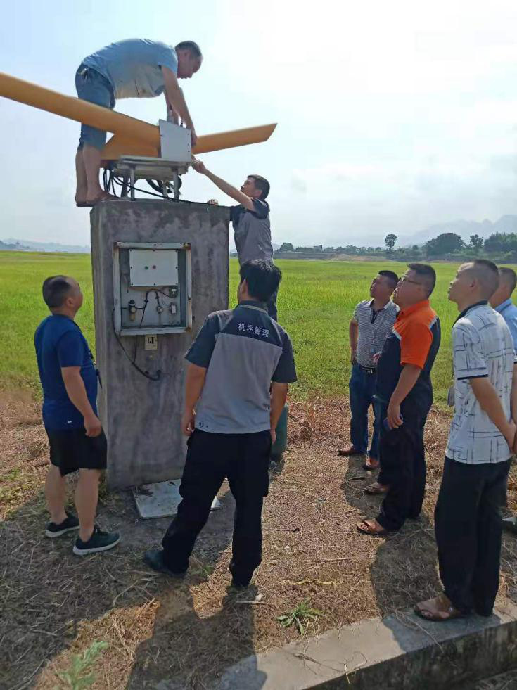確保旅客順暢出行，機(jī)場一線職工高溫堅守！